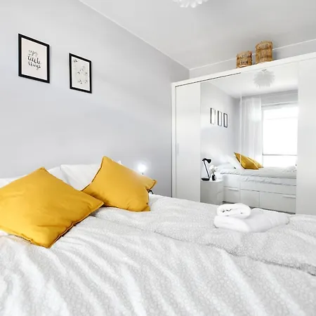 Apartament Sloneczny Na Baltyckiej 아파트 *